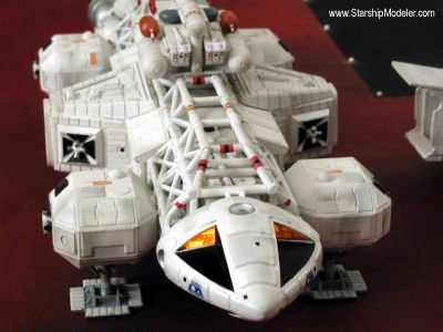 Starship Modeler: 2001 Sci-Fi Modeling Contest